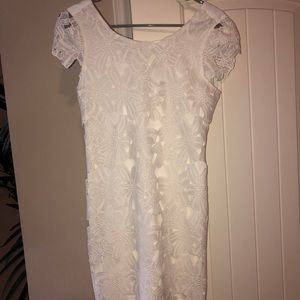 lace white dress